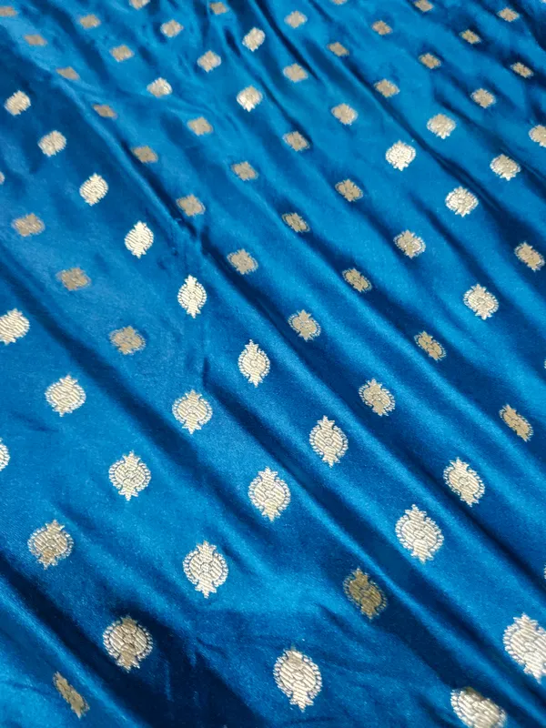 Blue_Woven_Saree_For_Women