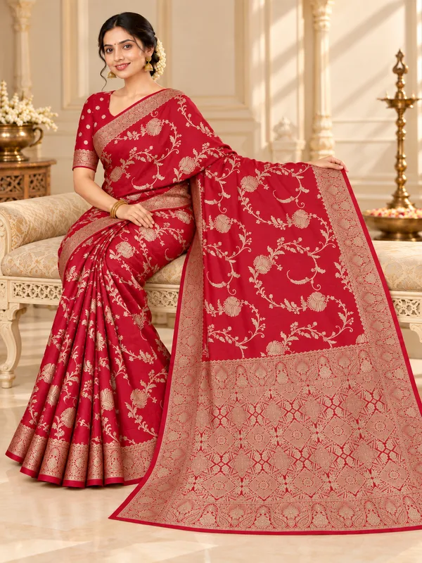 Red_Silk_Satin_Floral_Zari_Saree_For_Women