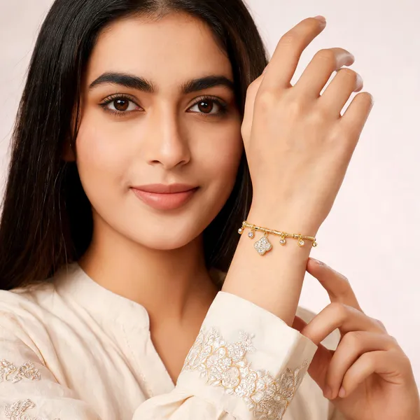 Gold_Stainless_Steel_Charm_Bracelet_For_Women