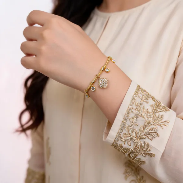 Gold_Stainless_Steel_Charm_Bracelet_For_Women