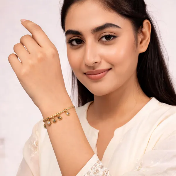 Gold_Stainless_Steel_Anti_Tarnish_Eye_Charm_Bracelet_For_Women