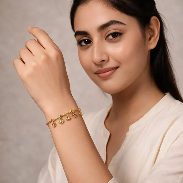 Gold_Stainless_Steel_Anti_Tarnish_Eye_Charm_Bracelet_For_Women