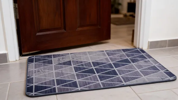 Rubber_Geometric_Blue_Grey_Print_Rectangular_Door_Mat