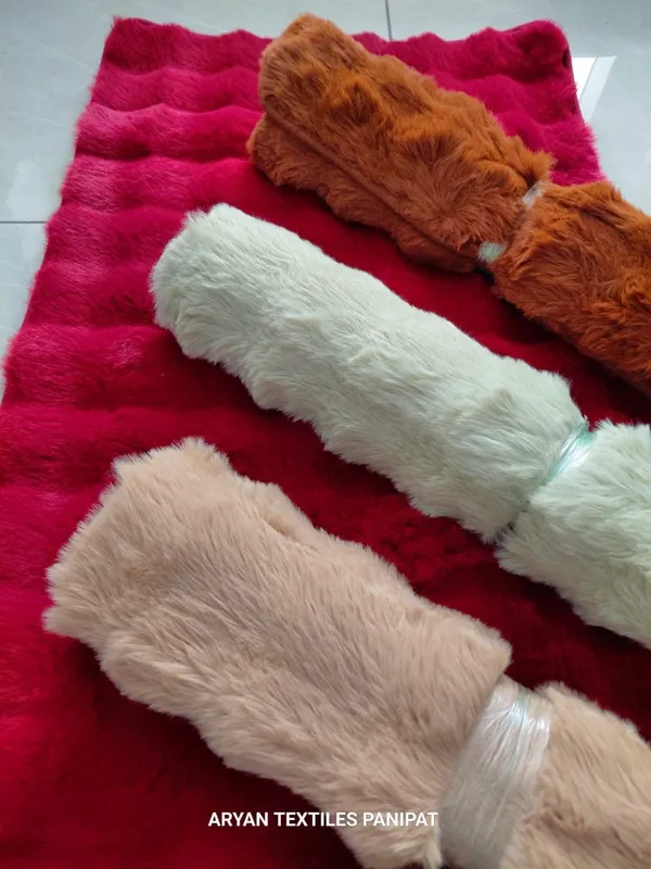Plush_Fur_Fabric_Rolls