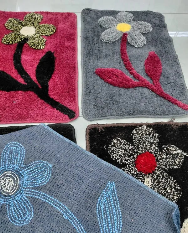 Floral_Pattern_Rectangular_Bath_Mat_Set