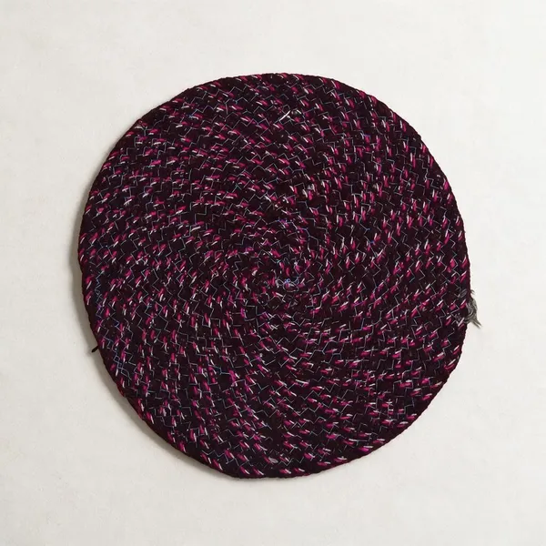 Woven_Round_Table_Mats_Set