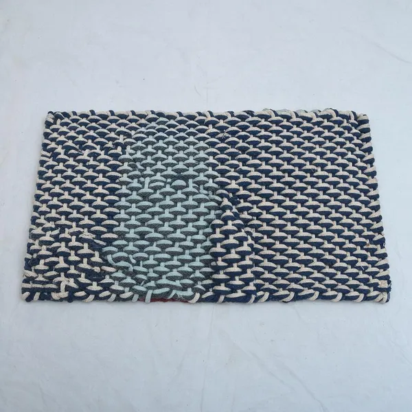 Braided_Pattern_Floor_Mat