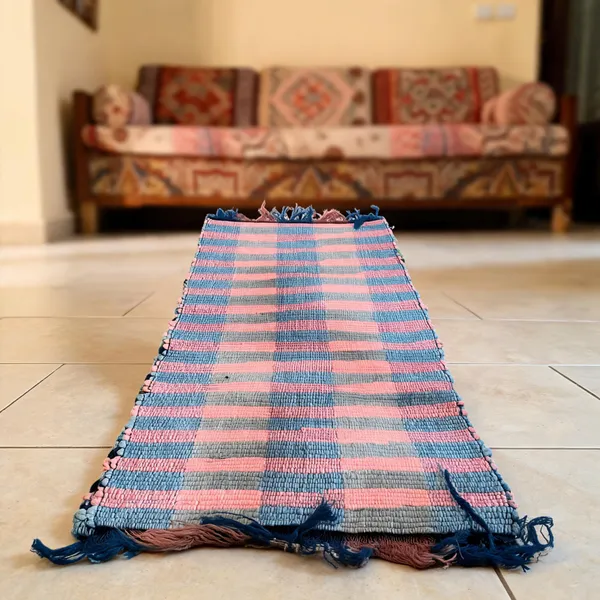 Cotton_Handcrafted_Striped_Fringed_Floor_Mat