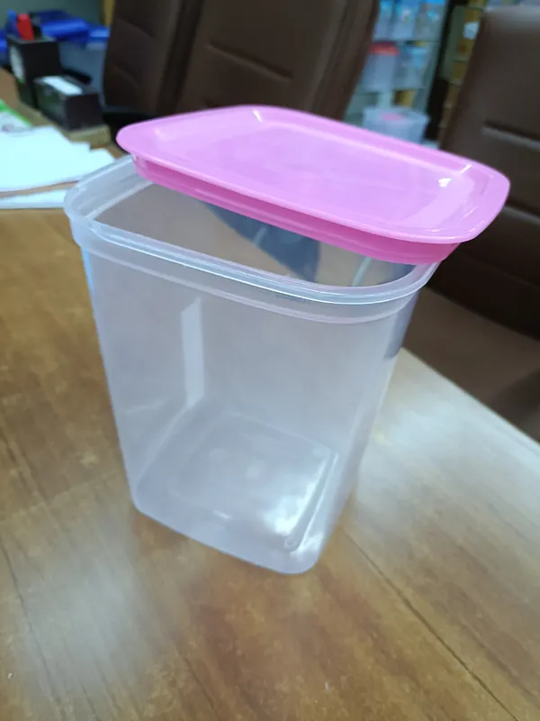 Plastic_Food_Storage_Container_Set_Of_3