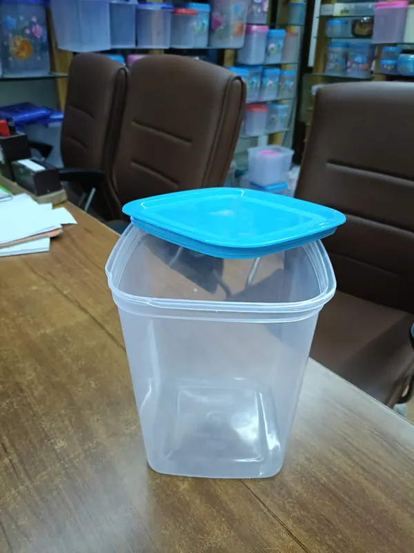 Plastic_Food_Storage_Container_Set_Of_3