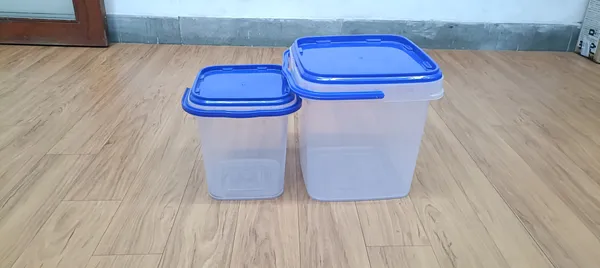 Plastic_Stackable_Storage_Container_Set_With_Blue_Lids_Pack_Of__2
