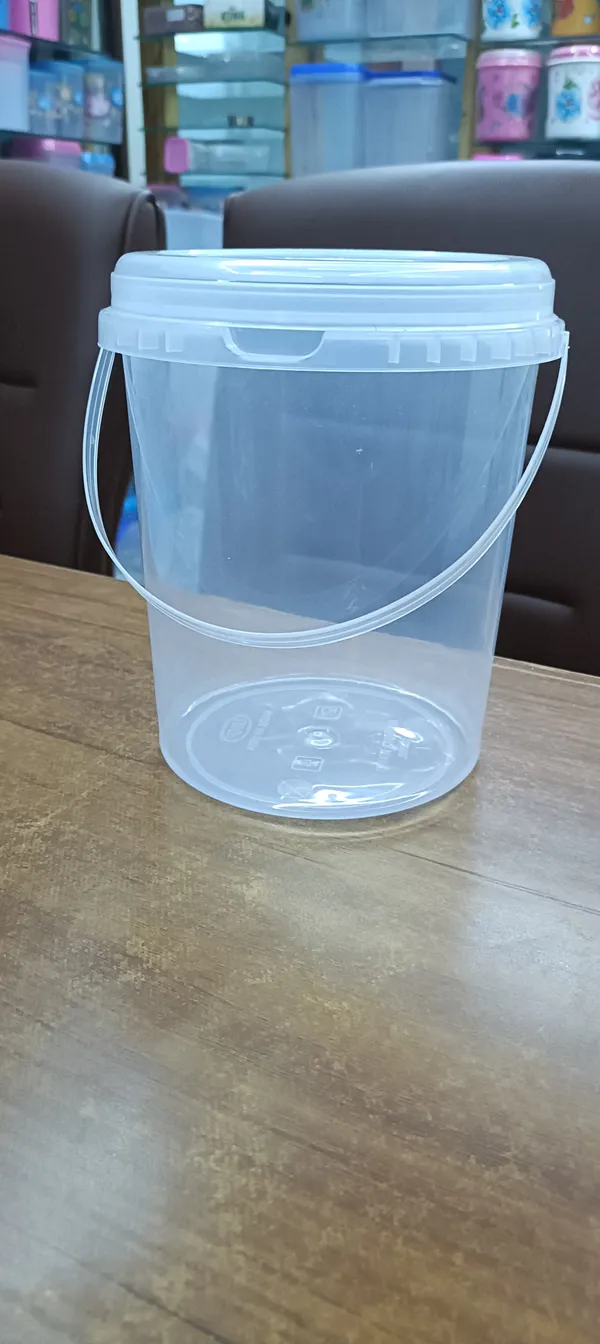 Transparent_Plastic_Storage_Bucket_With_Lid_And_Handle_Pack_Of__6