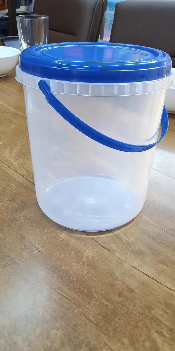 Blue_Plastic_Lidded_Storage_Bucket_Pack_Of__6
