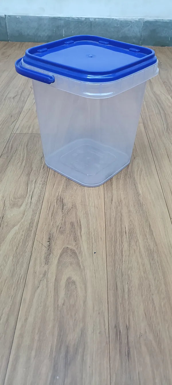 Plastic_Storage_Box_With_Lid_And_Handle_Pack_Of__3