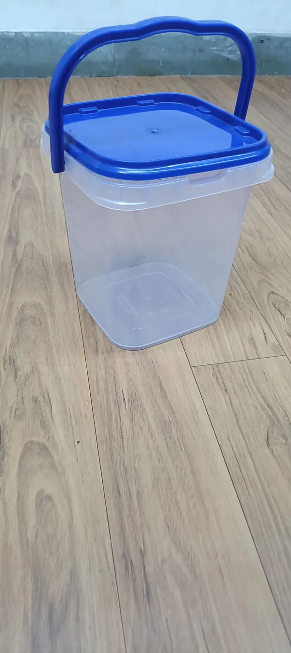 Plastic_Storage_Box_With_Lid_And_Handle_Pack_Of__3
