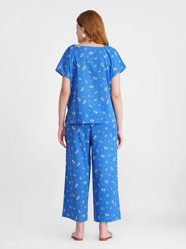 Lucky_Charm_Cut-Sleeve_Cotton_Co-Ord_Set