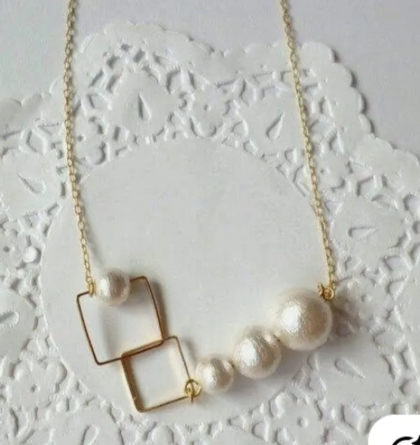 Gold_Tone_Pearl_Beaded_Geometric_Necklace_for_Women