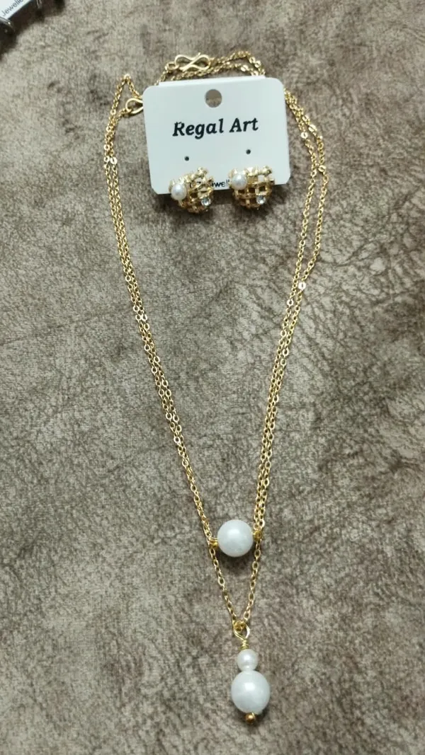 Gold_Tone_White_Beaded_Necklace_And_Earrings_Set_for_Women