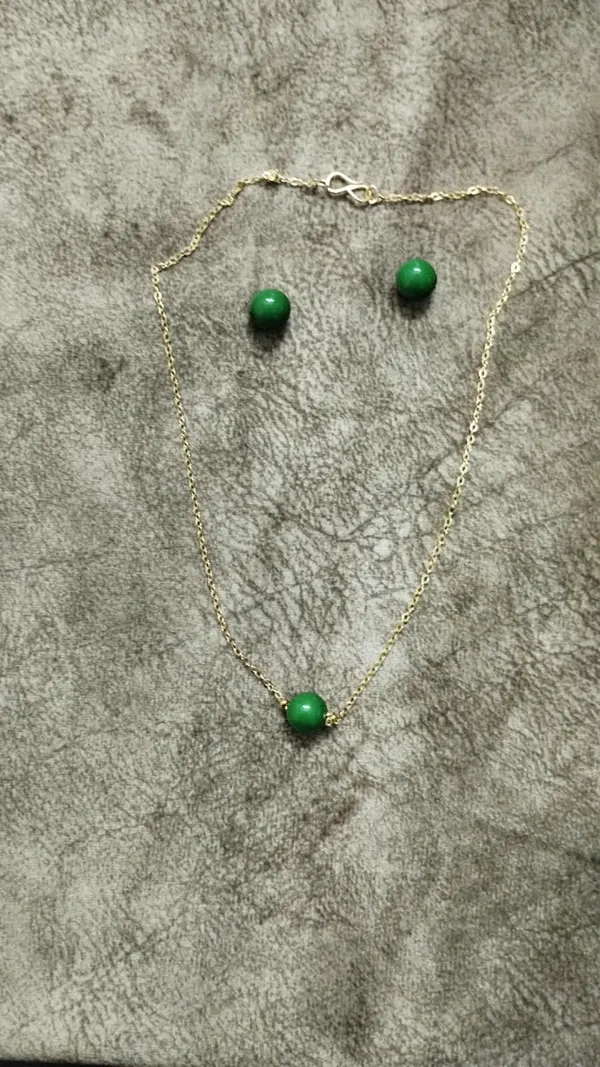 Green_Beaded_Necklace_And_Earrings_Set_for_Women
