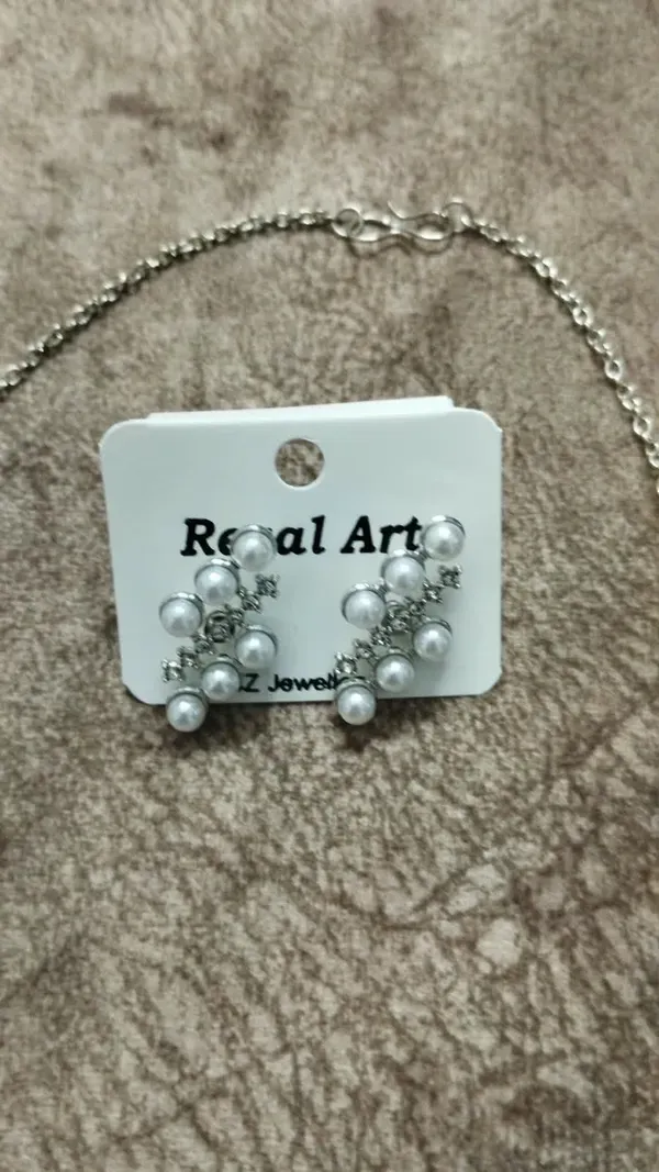 Silver_Stainless_Steel_Earing_For_Women_Pack_Of_4