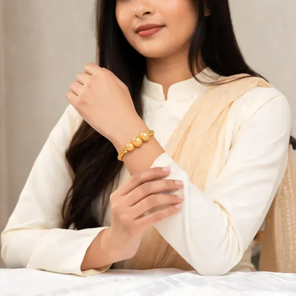 Golden_Stainless_Steel_Bangles_For_Women