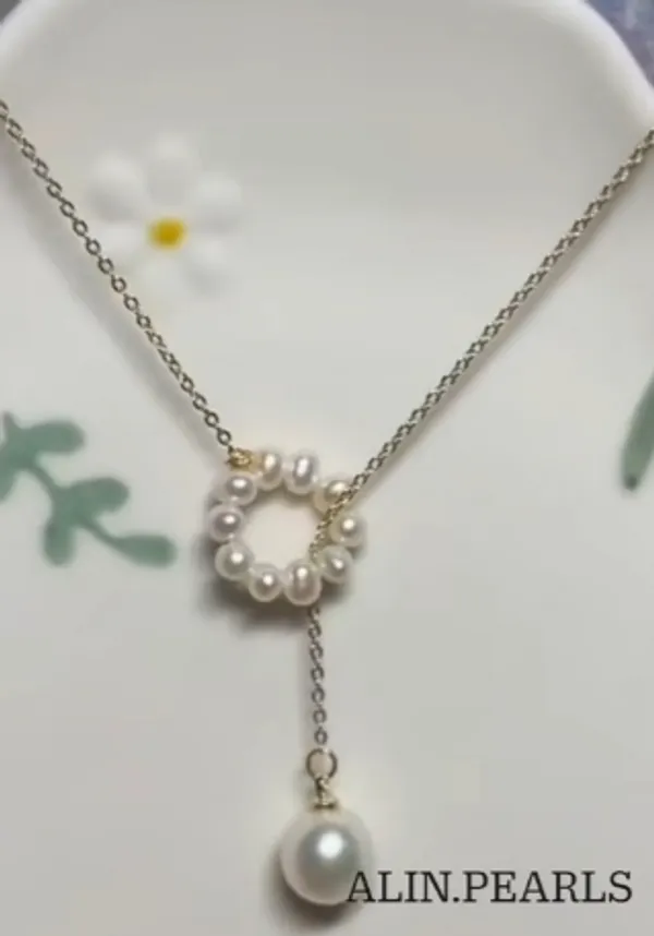 White_Pearl_Pendant_Necklace_for_Women