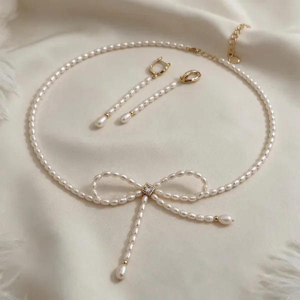 White_Pearls_And_Stones_Necklace_With_Earing_For_Women
