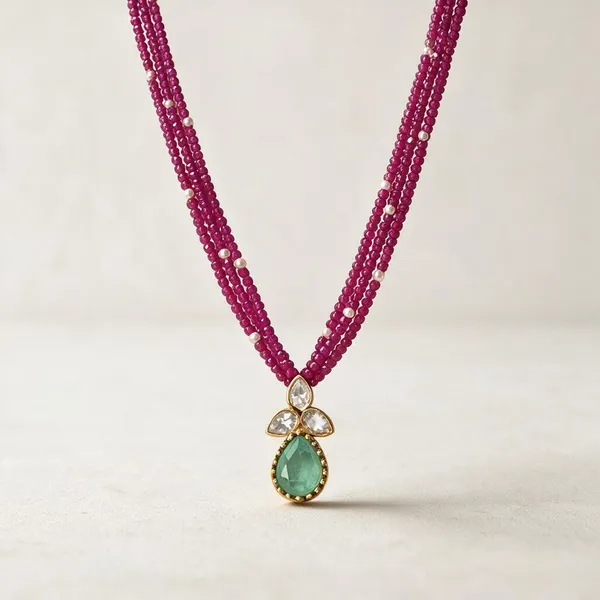 Pink_Pearls_And_Stones_Necklace_For_Women