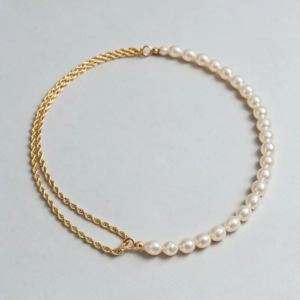 Golden_Stainless_Steel_Necklace_For_Women