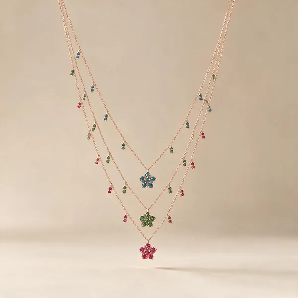Golden_Pearls_And_Stones_Necklace_For_Women