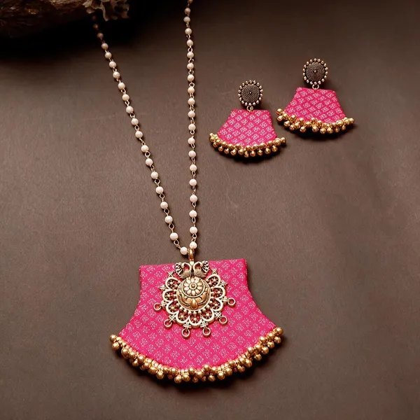 Golden_Stainless_Steel_Necklace_With_Earing_For_Women
