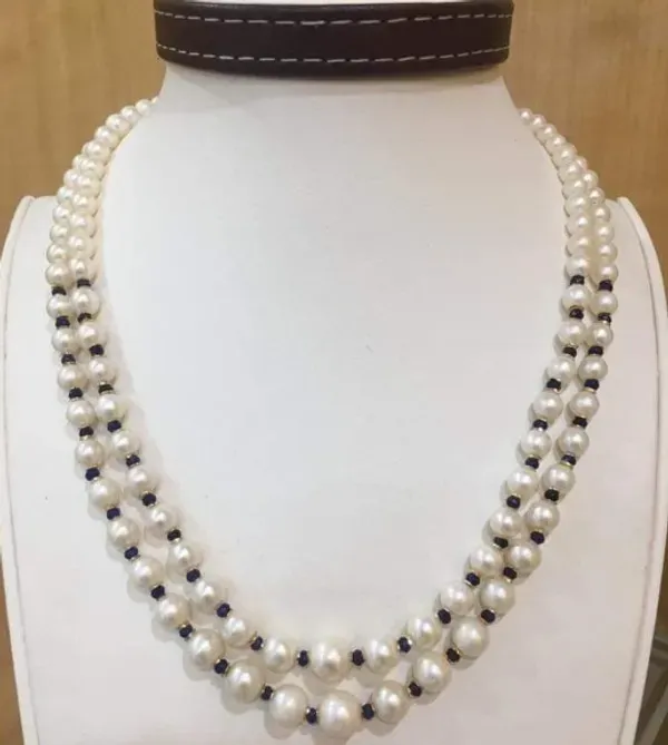 White_Pearls_And_Stones_Necklace_With_Earing_For_Women