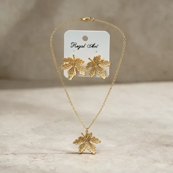 Golden_Stainless_Steel_Necklace_With_Earing_For_Women