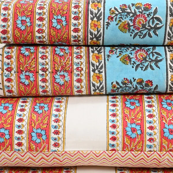 Percale_Cotton_Block_Print_White_King_Size_Bedsheet