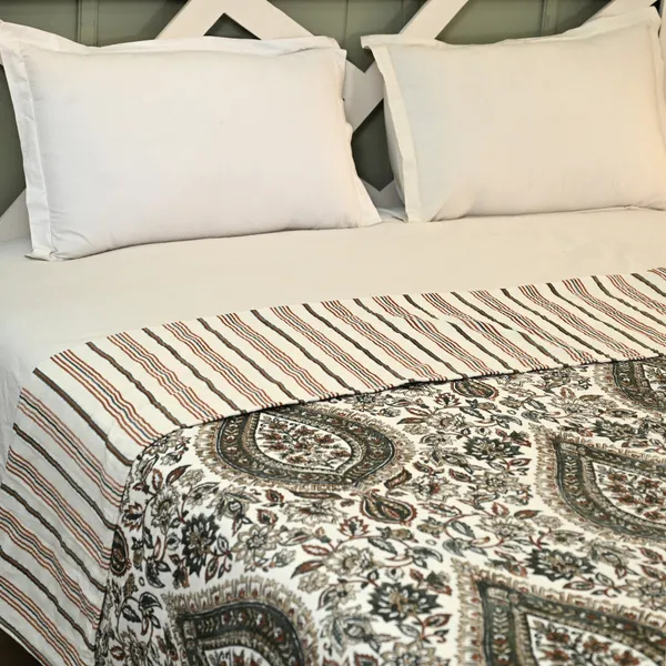 Dohar_Percale_Cotton_King_Size_Bedsheet