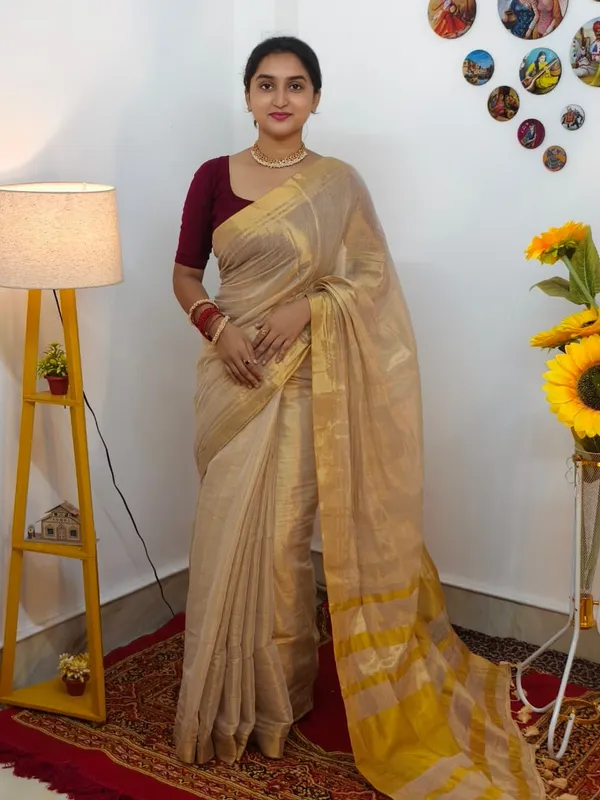 Beige_tissue_cotton_saree