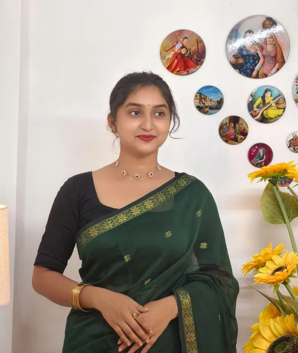 Deep_green_Semi_Maheshwari_Saree