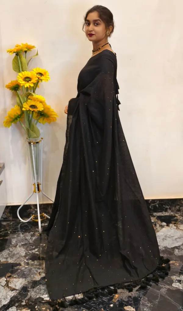Black_Masrise_Cotton_Embellished_Saree_For_Women
