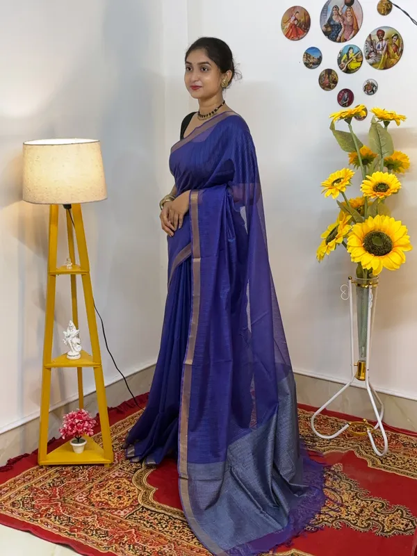 Blue_Contrast_Border_Saree_for_Women