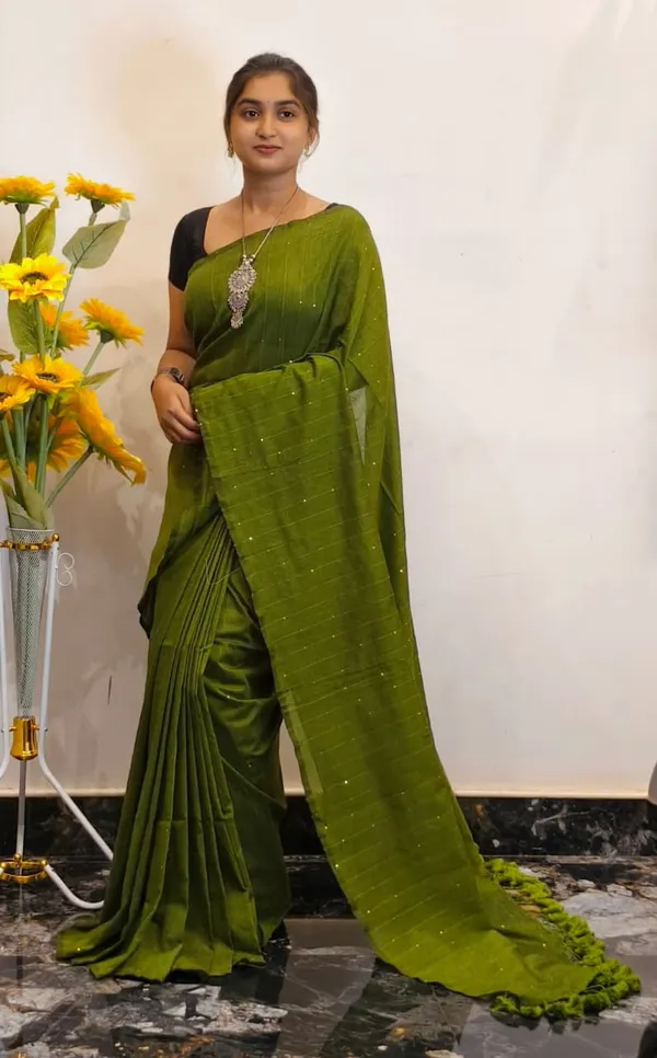 Olive_Green_Masrise_Cotton_Woven_Traditional_Saree_For_Women