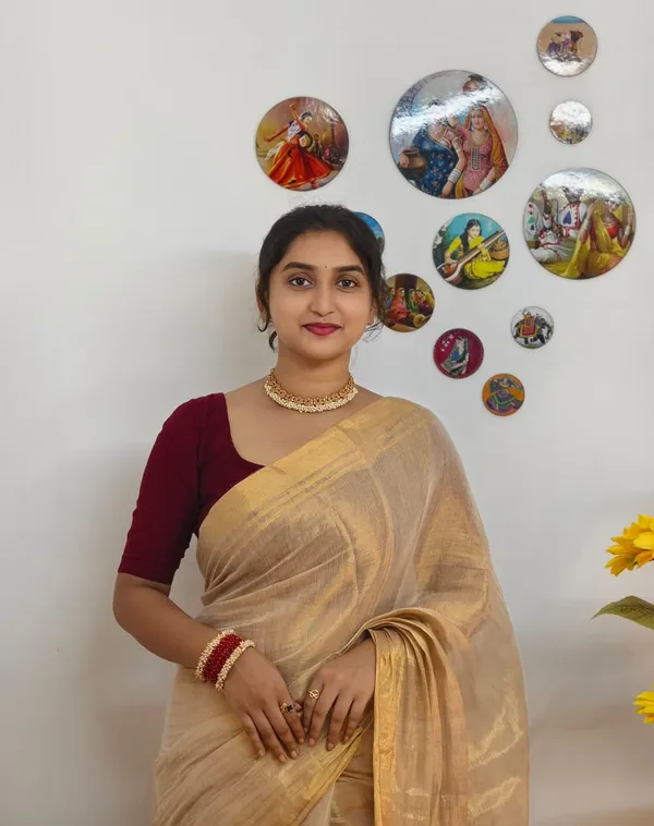 Beige_tissue_cotton_saree