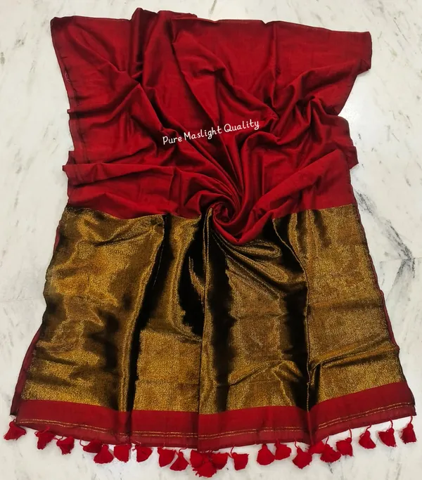 Red_Masrise_Cotton_Gold_Border_Saree_For_Women