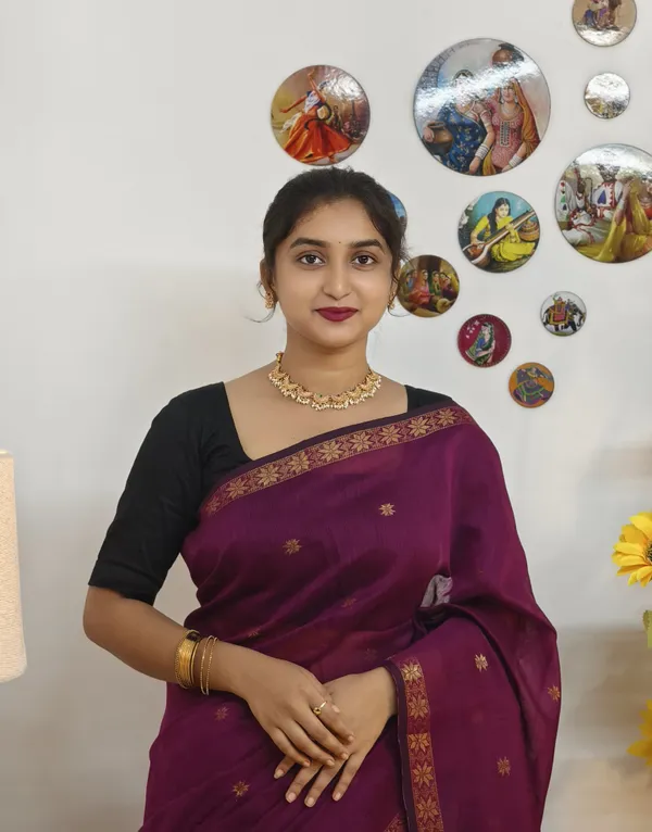 Magenta_semi_maheshwari_saree_