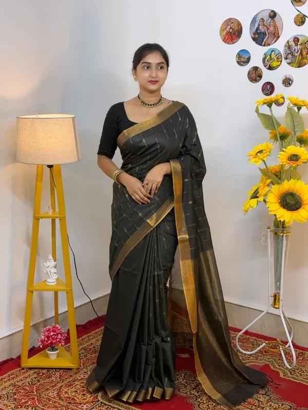 Black_Silk_Look_Saree_for_Women