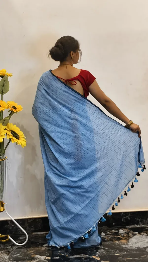 Light_Blue_Masrise_Cotton_Textured_Saree_For_Women
