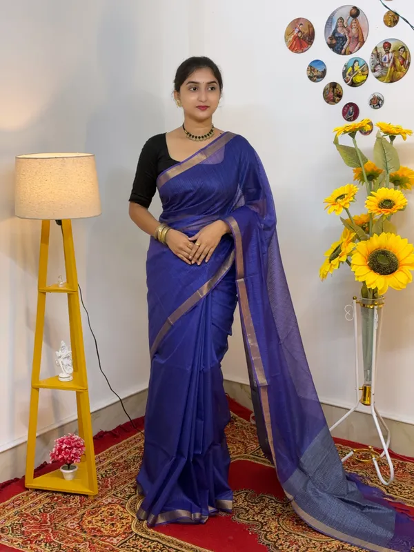 Blue_Contrast_Border_Saree_for_Women