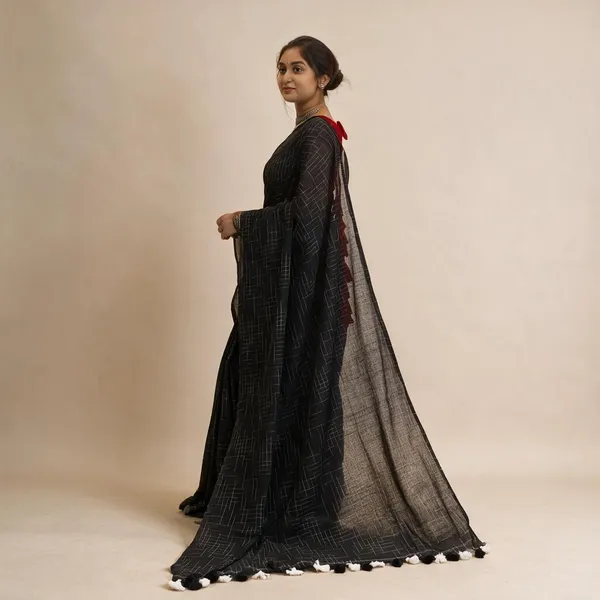 Black_Masrise_Cotton_Geometric_Print_Saree_For_Women