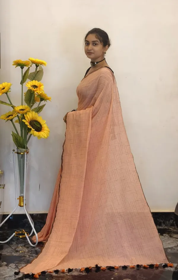 Peach_Masrise_Cotton_Woven_Pattern_Saree_For_Women