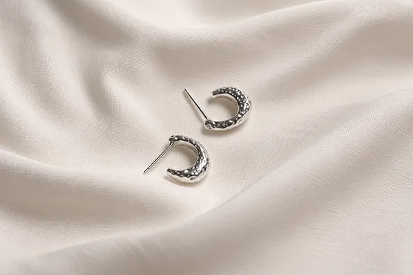 Platinum_Plated_925_Silver_Textured_Half_Moon_Earrings_For_Women