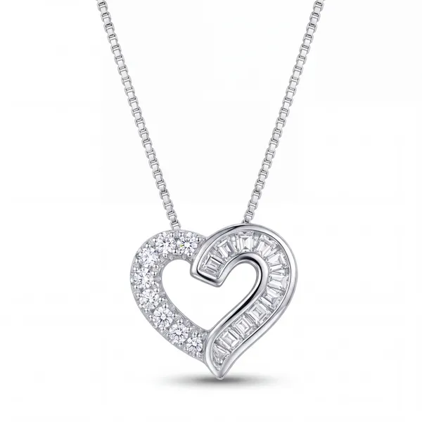 Silver_Heart_Pendant_Necklace_for_Women